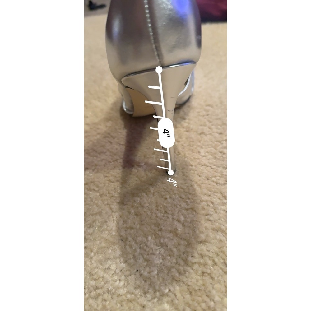 Gently Used Silver NINE WEST Bow Heels Size 11 - Picture 8 of 9